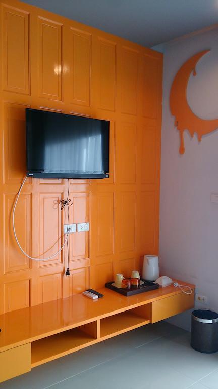 De Ja Moon Hostel Chiang Mai Zimmer foto
