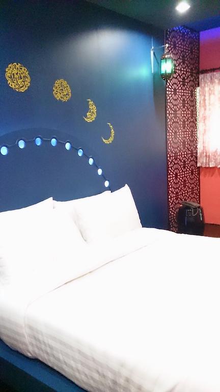 De Ja Moon Hostel Chiang Mai Zimmer foto