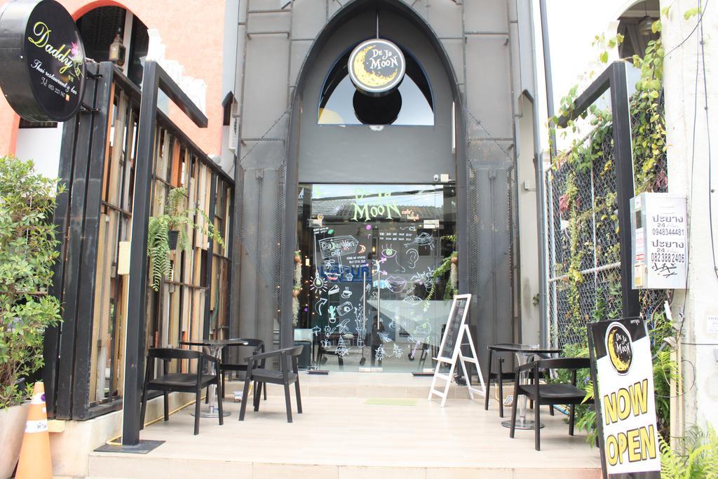 De Ja Moon Hostel Chiang Mai Exterior foto